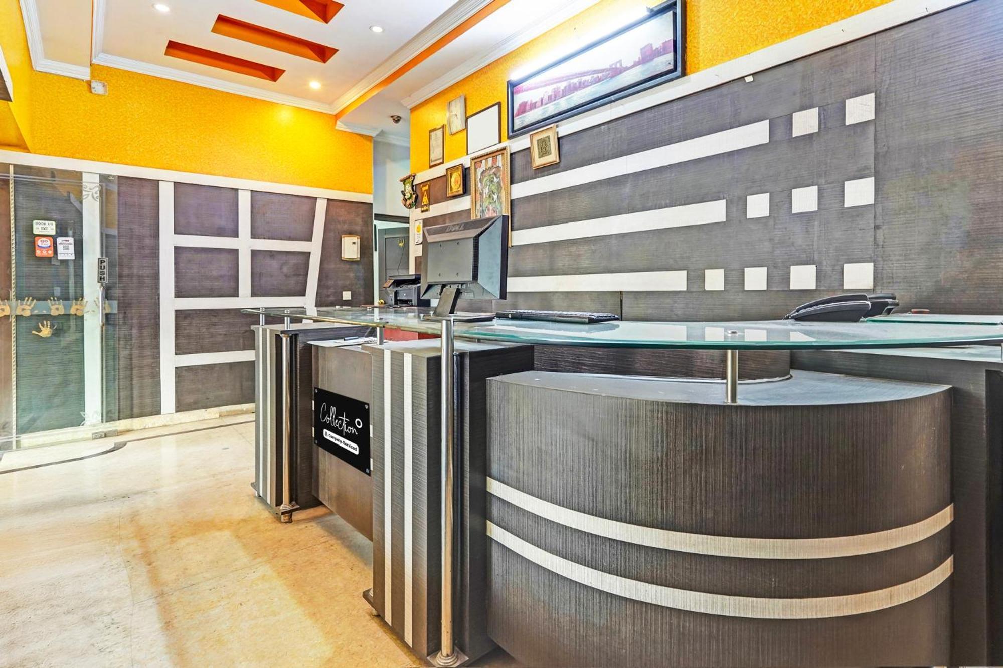 Hotel Super Collection O Race Course Dehradun Esterno foto